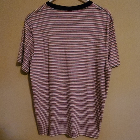 T shirt - Picture 4 of 4